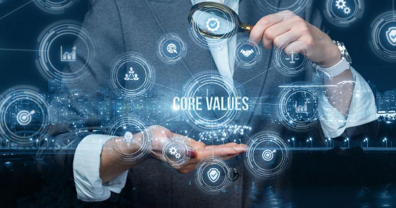 Xây dựng niềm tin cá nhân thông qua việc thể hiện integrity trong mọi giao tiếp và tương tác hàng ngày.